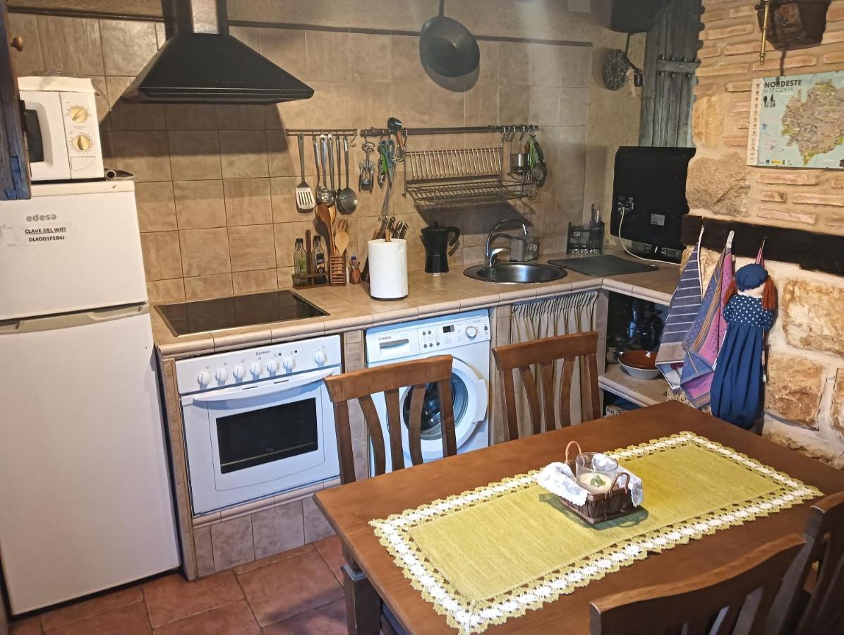 Turrubuelo Casa Rural La Casa De Los Pollos מראה חיצוני תמונה