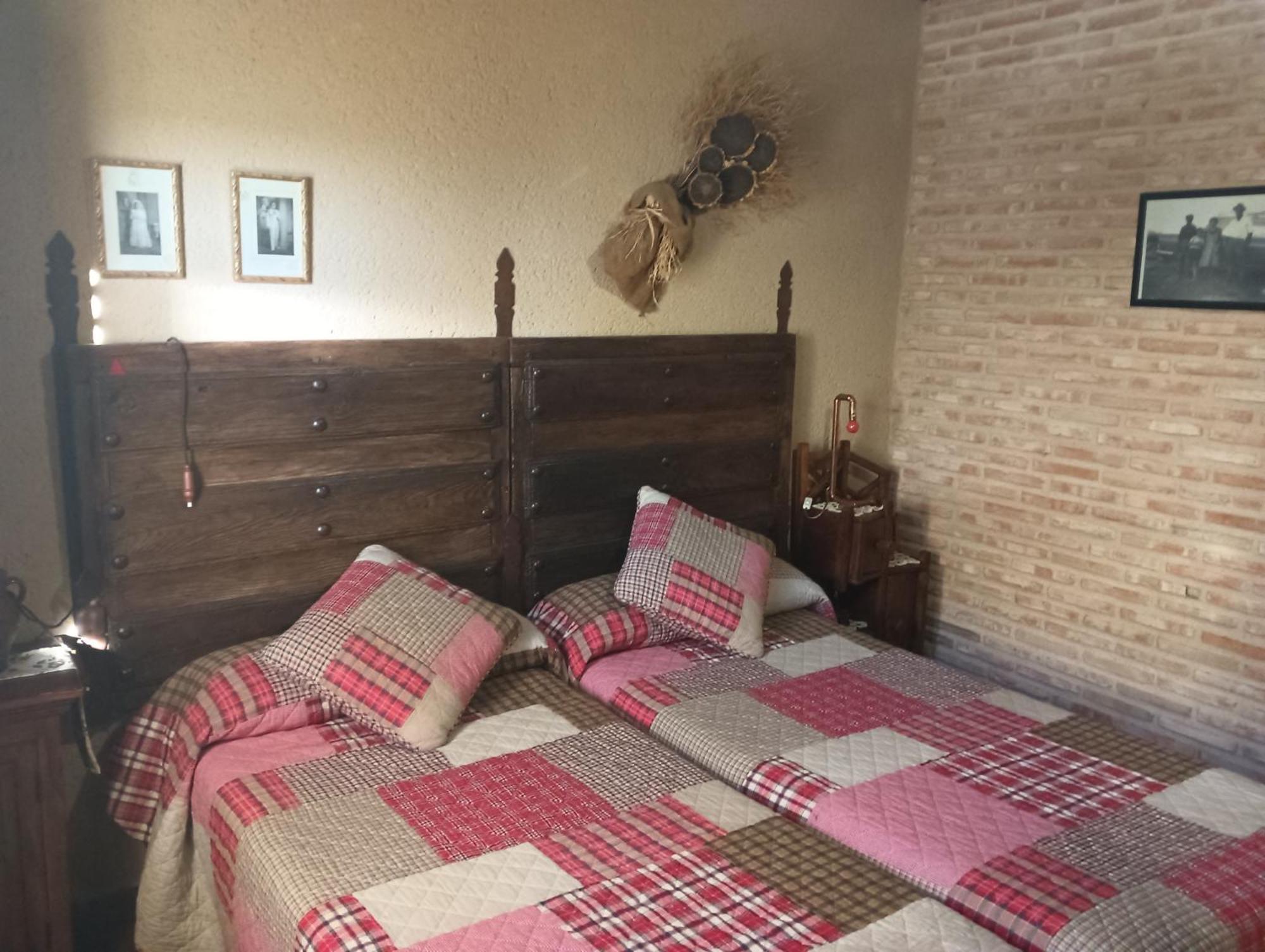 Turrubuelo Casa Rural La Casa De Los Pollos מראה חיצוני תמונה